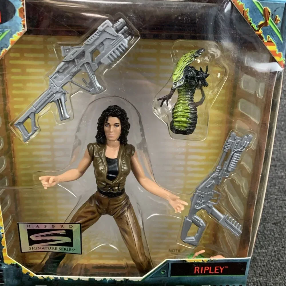 Alien Resurrection Ripley Action Figure Hasbro Signature Series